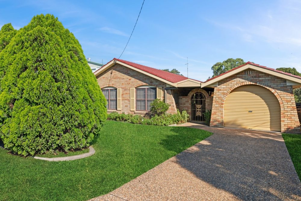18 White Ave 4