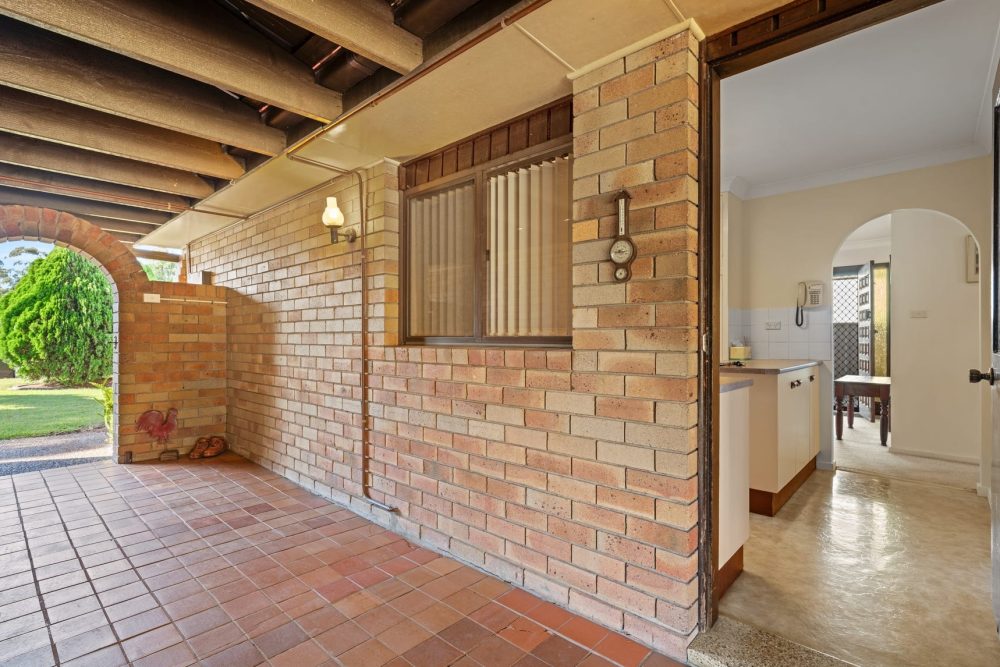 18 White Ave 6