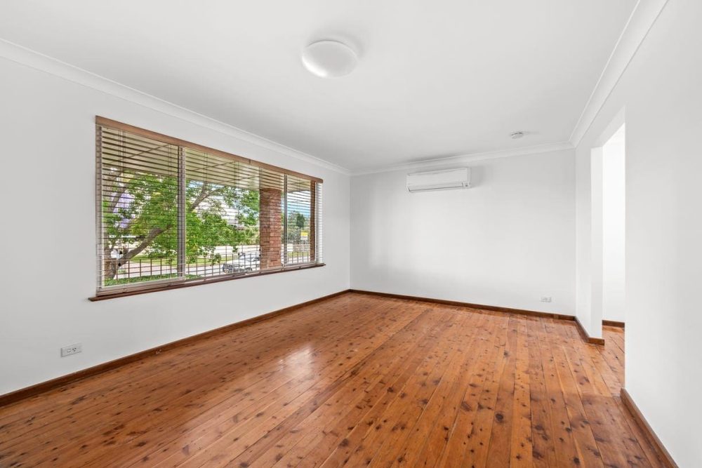 6 Ellen Avenue 4